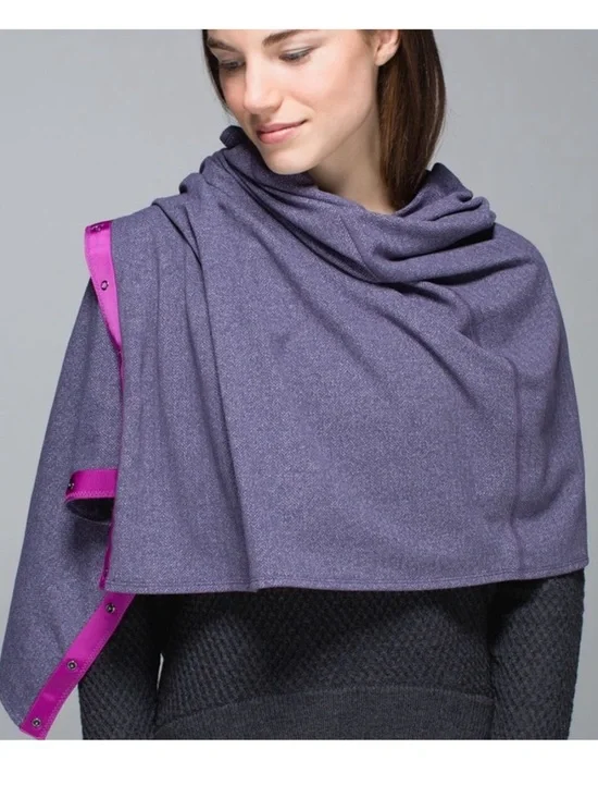 Lululemon Vinyasa Scarf - Picture 2 of 8